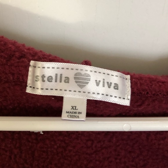 Red Cropped Sweater - Picture 3 of 3